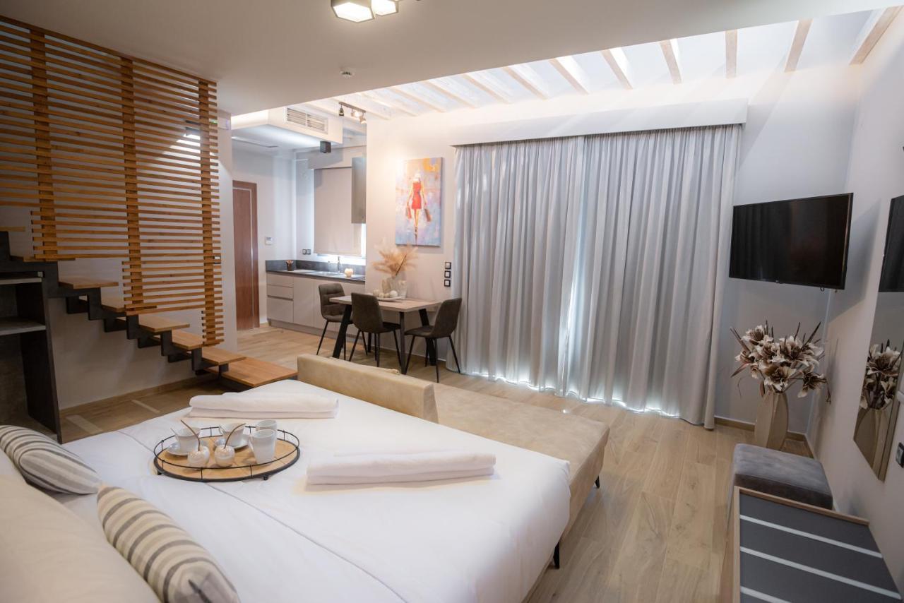The Victoria Lefkada Aparthotel Bagian luar foto