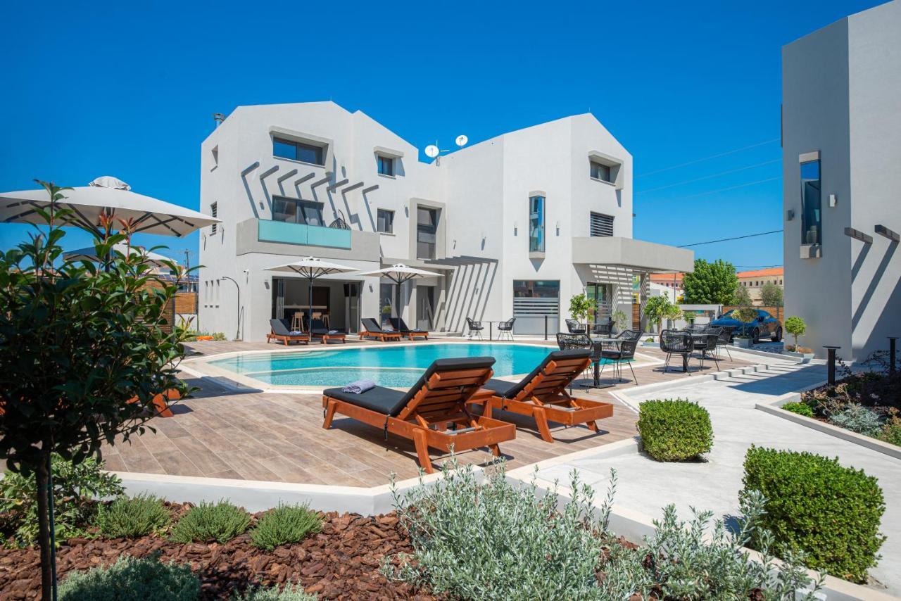 The Victoria Lefkada Aparthotel Bagian luar foto