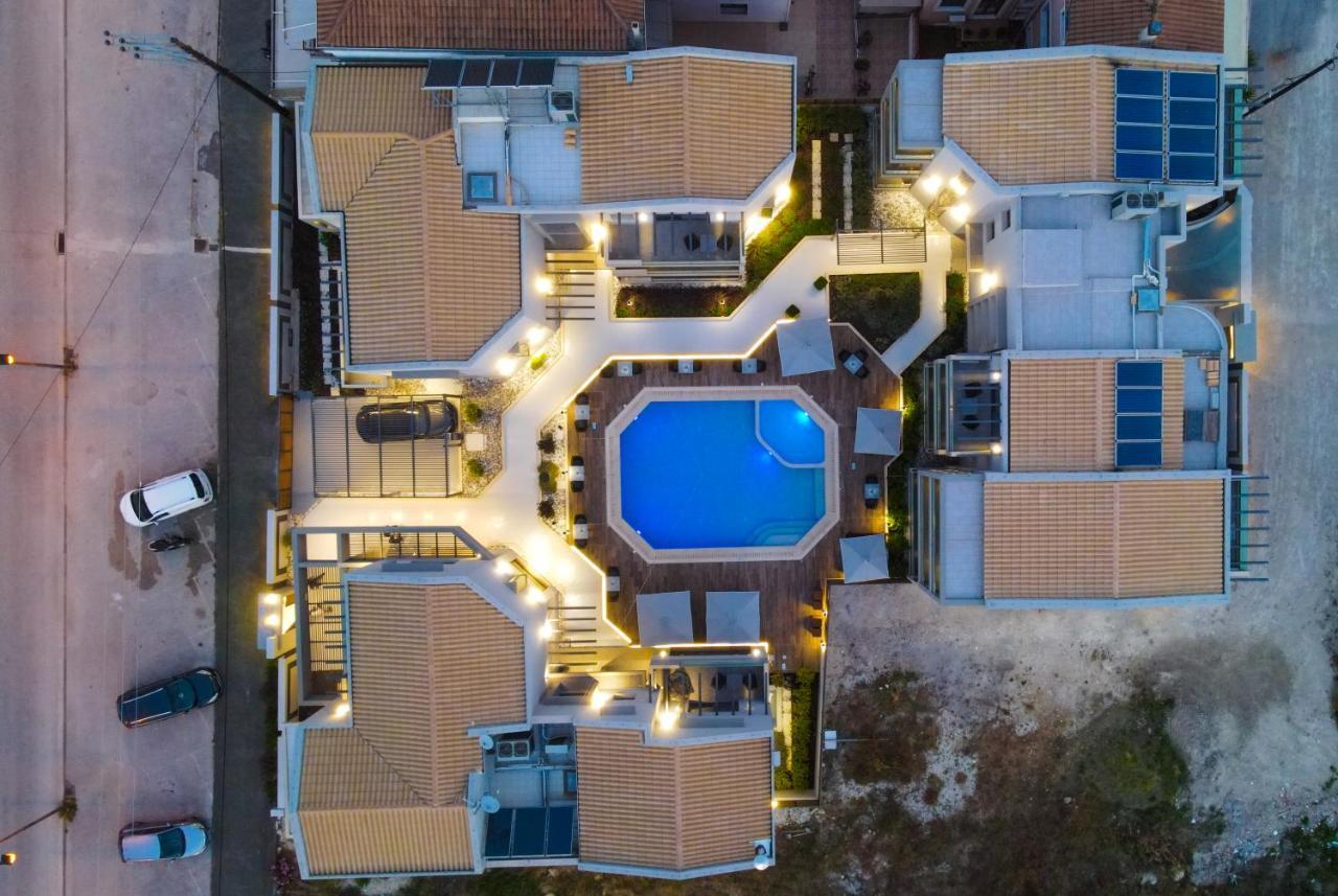 The Victoria Lefkada Aparthotel Bagian luar foto