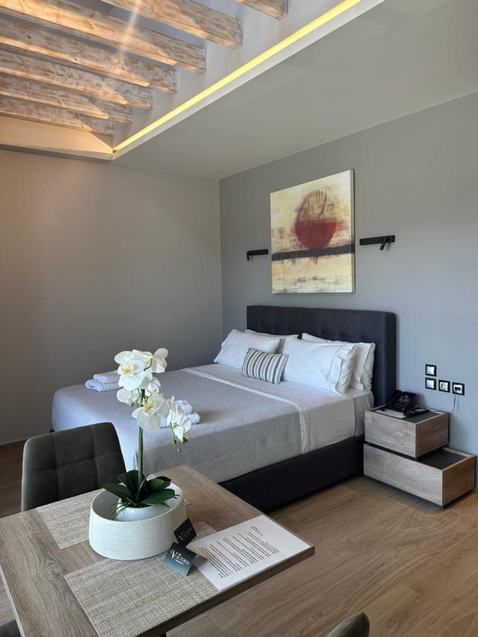 The Victoria Lefkada Aparthotel Bagian luar foto